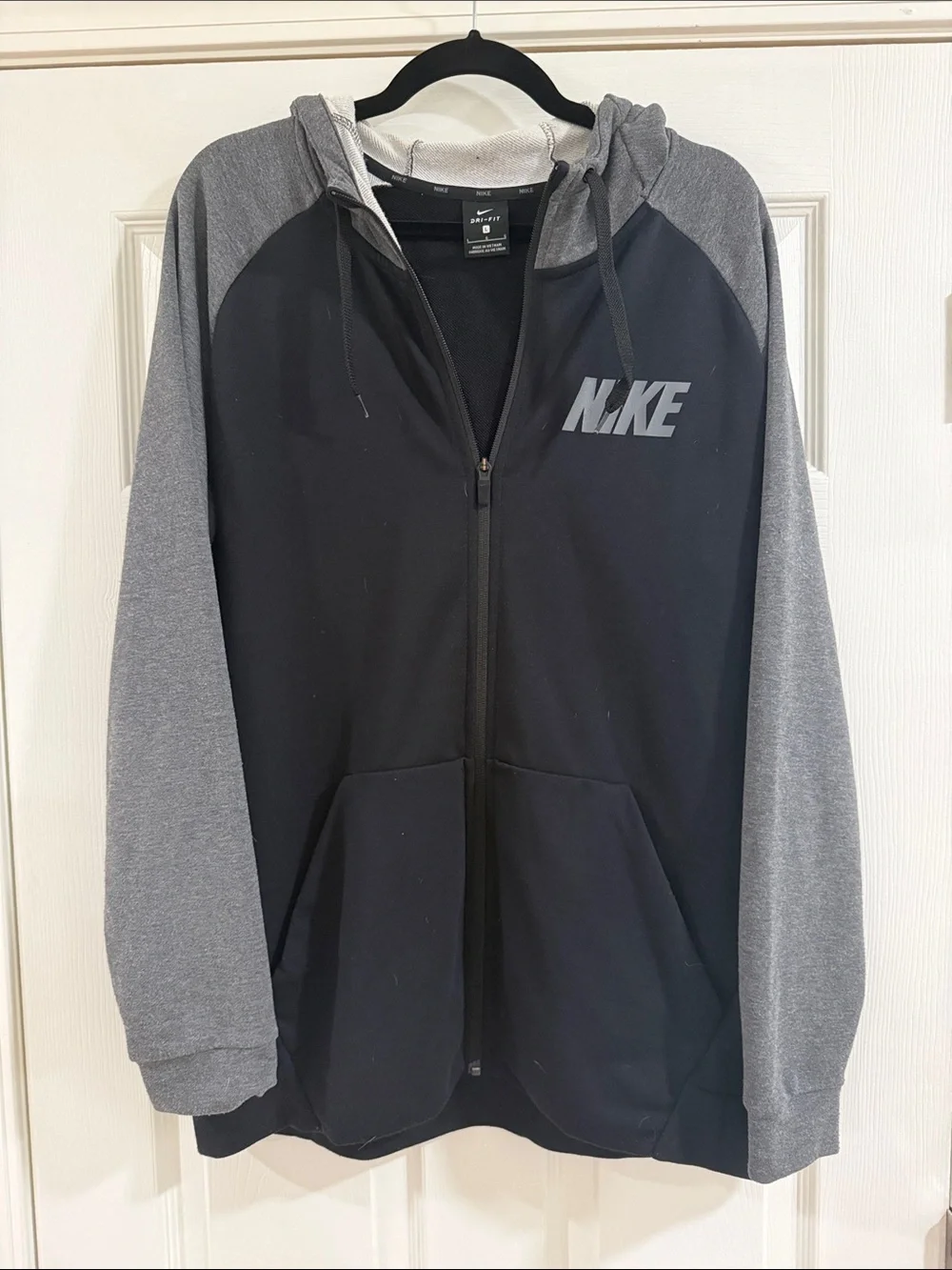 Nike Black and Gray Full-Zip Hooded Jacket